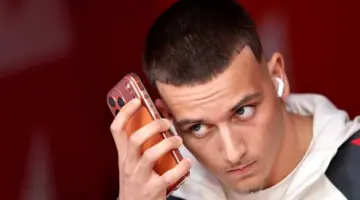 أمامَه ترتعد الأندية! هل يُشرك سعيد المالا مستشارًا مرعبًا في لعبة البوكر الخاصة بالانتقالات؟